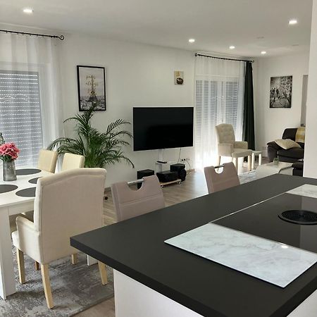 Moderne Einliegerwohnung Naehe Ingolstadt Und Bad Goegging Munchsmunster Ngoại thất bức ảnh